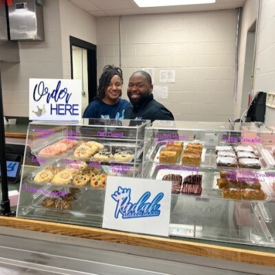 Lavenia and Lee Thomas of Radah Baked Goods