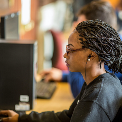 Online Learning Online Learning