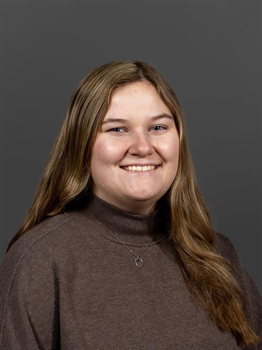 Profile Image of Courtney Woodring