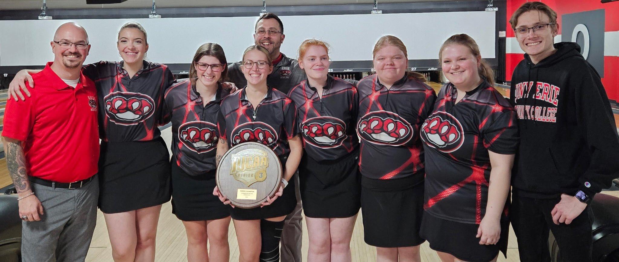 24-25 Women's Bowling Team